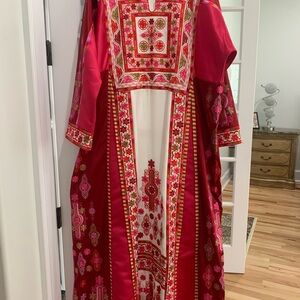 Palestinian Thobe! Vibrant Red Embroidered Long Sleeve Dress